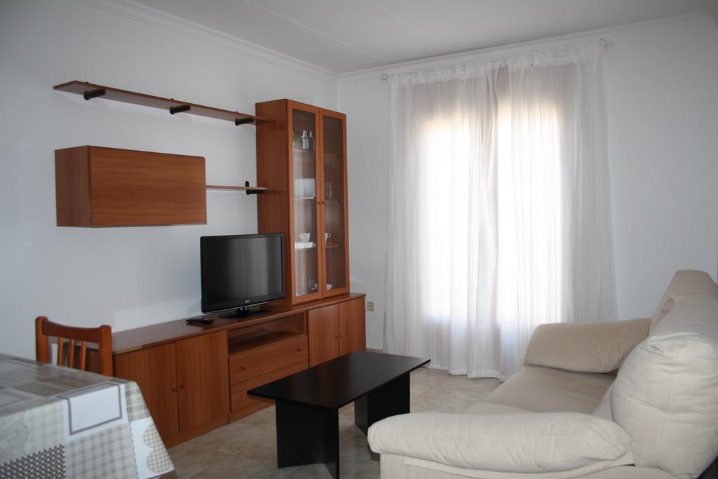 Barceloneta Upartments Appartement Figueres  Buitenkant foto